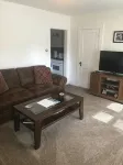 Location, Location, Location.  This Vacation Rental Is One Block From Main St - บังกะโล