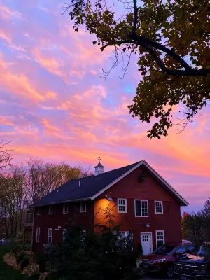 Charming Barn Studio - Sleeps 4 - Wifi