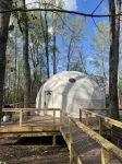 Moonshiner Tree Dome is rustic luxury with big, beautiful panoramic views. - Alppimaja