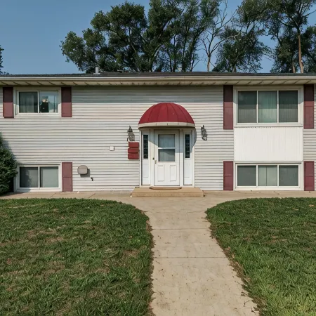 Discounted Oasis, 2 Bedroom Lower-Level Duplex 5 Minutes to Mayo Clinic!