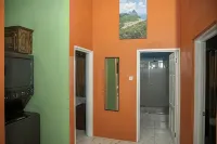 Corinth Apartment Minutes from Rodney Bay & Beach