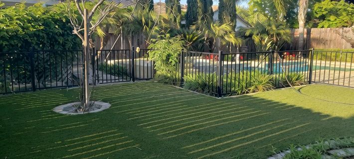 Tesla EV Charger heated Pool Hot Tub Spa Near Airport, UC Davis, Old Sac, DT Hotels in Yolo County