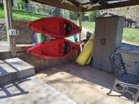 Lakefront | Kayaks | FirePit | Deck | Gazebo | W&D - Homestays