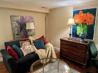 Charming 1-Bedroom Spacious Basement Close to DC - Pets Allowed. - 2-Star