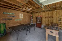 Cabin on Farm Island Lake in Aitkin