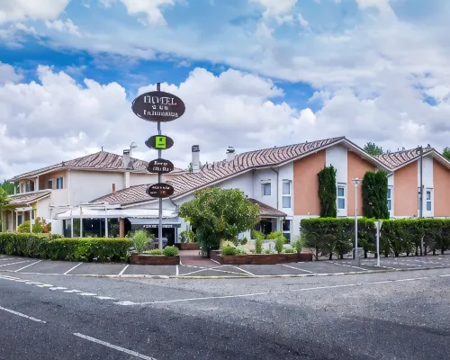 Logis Hôtel la Forestière Hotels in Biscarrosse