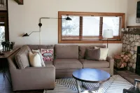 Cute kid-friendly condo next to Dollar Mountain - Wifi