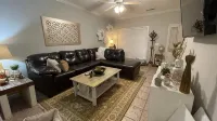 Townhome:  2 Bedrooms, 2.5 Baths, Close to Campus - 3 stjerner