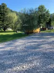 Charming 2-bedroom cabin uwith WiFi, AC in amazing McCarr