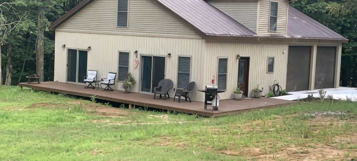 "NEWLY BUILT" 3 Bedroom /2Bath House on the Lake Hotels in Marshall County