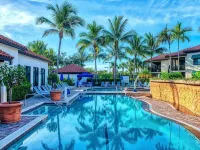 Fabulous Pool Views from your Oversized Lanai - Jacuzzi