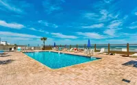Steps to the Beach ! - Condos