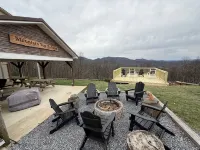 Epic Views, Hot Tub, Pets Welcome!  Overlooking Shenandoah National Park - 4-Star