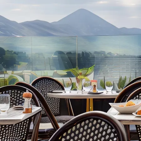 Westport Coast Hotel