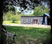 Quiet, peaceful, spotless studio near Lake Superior and all Bayfield amenities. - 3-Star