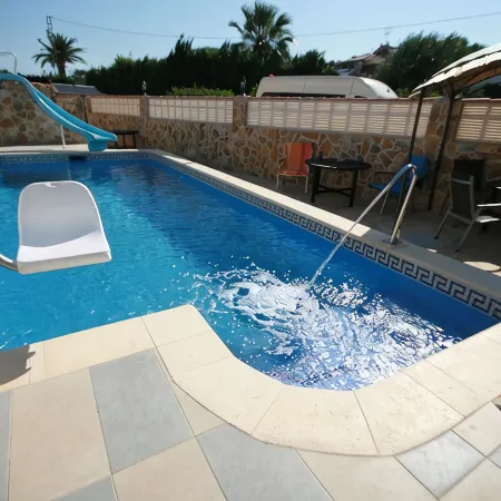 Casper, second home Comfortable Vacation Home Отели в г. Эльс-Поблетс