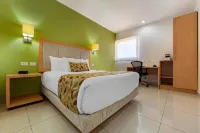 Sleep Inn Culiacan - parking