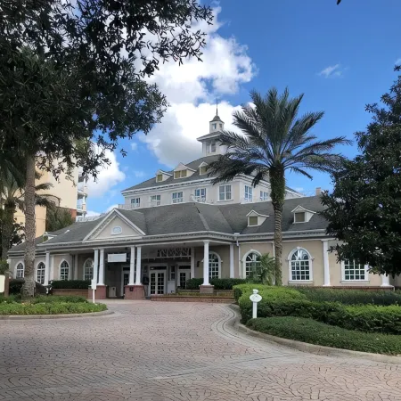 Refurbished Lux 6 Bed Golf Views at Reunion Resort by Shine Villas