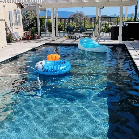 Hilltop Private Estate W/ Views, Pool, Hot Tub, Mini Golf & More!!
