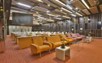 Ibis Styles Chiang Mai - Kitchens