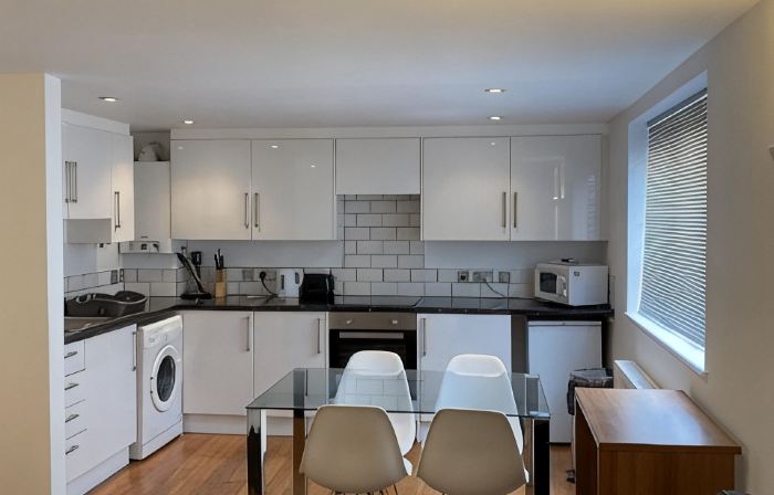 Contractors Guest House