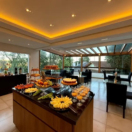 Hotel Golden Hills