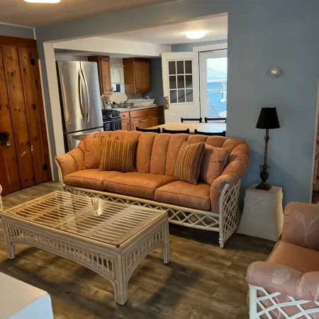 Enjoy a 3-bedroom vacation home steps to the Beach and Hampton Beach State Park