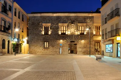 Palacio Carvajal Girón Hotel di 