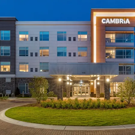 DoubleTree by Hilton Greenville Woodruff Road
