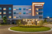 DoubleTree by Hilton Greenville Woodruff Road