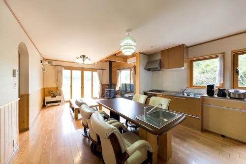Hanare No Yado & Cottage Gurumote Sengan - غرفة مطلة على الجبل