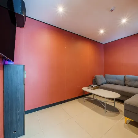 Hotel Quartz Отели рядом с достопримечательностью «Пляж Дадэпо»