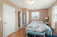 Beach house 2 blocks from the board walk, parking, beach towels and badges - 3 stjerner