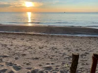 Lake Front Cottage in Michigan's Harbor Country "Sandy Shores 2" - 3-Star