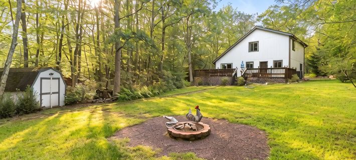 Mountain View Lodge: Bear Creek Lakes - Lake, Pool, Firepit & Pet Friendly 펜 포레스트 타운쉽 호텔
