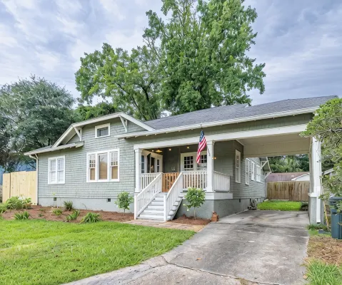 The Hansell House, your Downtown Thomasville Destination! Family + Pet Friendly! - キッチン