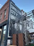 Stylish/Cozy 2 BR Art Deco Retreat- Wifi, AC, Central Location!