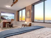 Private North Penthouse w/Arcade Games,Tanning&Redlight Beds - Homestays