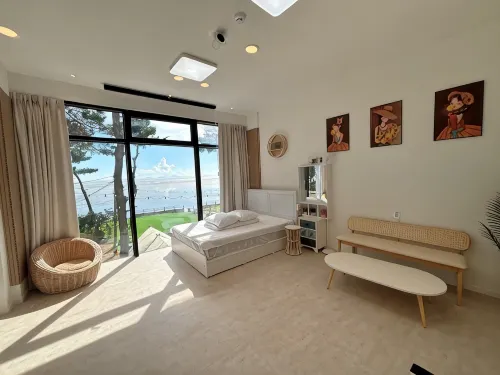 Yeongjongdo Masiran Bay Pension - Country Houses