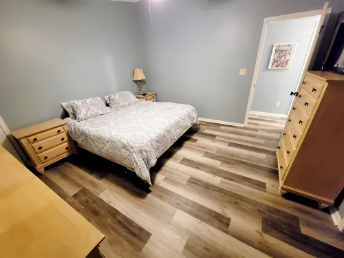 Carolina Rose - Steps from the Beach in Oceanside Village - Wifi