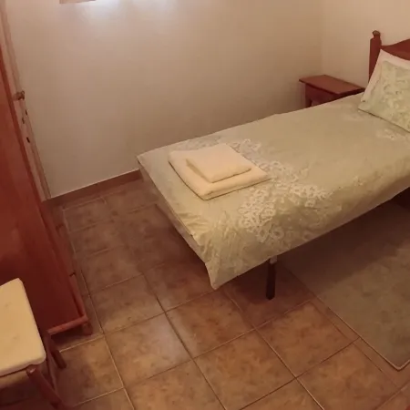 CASA EDEN Apartment with mountain views 2 bedrooms and 1 bathroom kitchen area