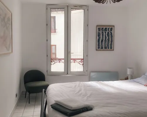 "Au nom de la Rose", Beau 3 Pièces en Centre-ville Hotels in Provins