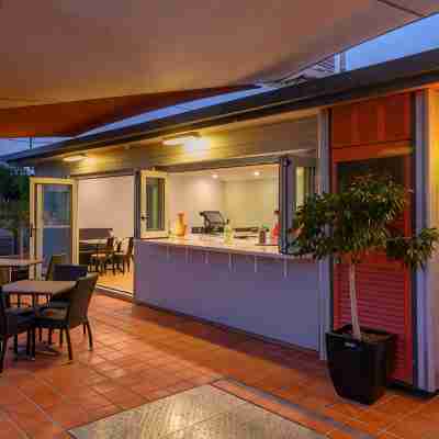 Raintree Motel Biloela Hotel Exterior