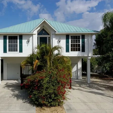 Peace and quiet; Private pool - 3BR/3BA