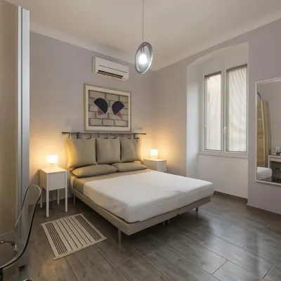 Affittacamere Le Farfalle Hotel in zona Porto Mirabello