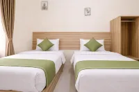 Yutaka Inn El Reyshi Banyuwangi - parcheggio
