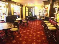 Inn for All Seasons - Bar