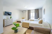 Apartamentos Puerta del Sur - Ramah Hewan Peliharaan
