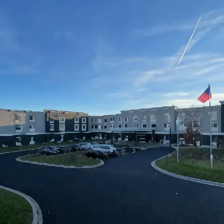La Quinta Inn & Suites by Wyndham Oshawa