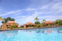 Steung Chinet Bungalow - Pools